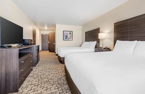 Medina Hotel | Comfort Inn & Suites Medina