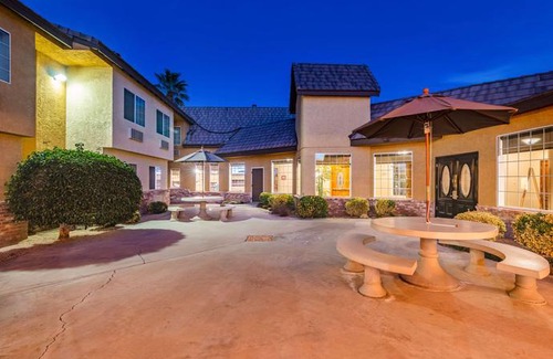 Mojave Hotel | Comfort Inn & Suites Mojave