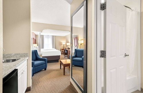 North Conway Hotel | Comfort Inn & Suites North Conway