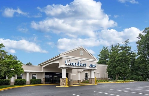 Charlottesville Hotel | Comfort Inn Monticello