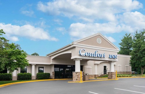 Charlottesville Hotel | Comfort Inn Monticello