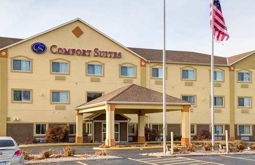 North Central Omaha Hotel | Comfort Suites Omaha