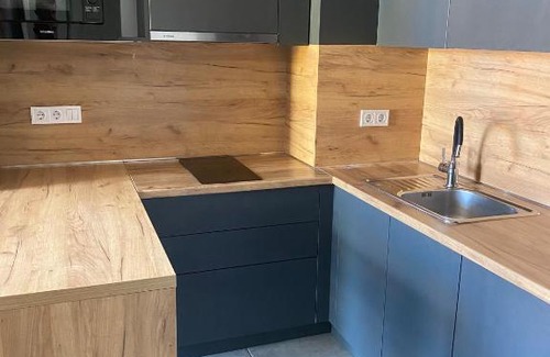 Dniprovs'kyi District Apartment | Comfort Town