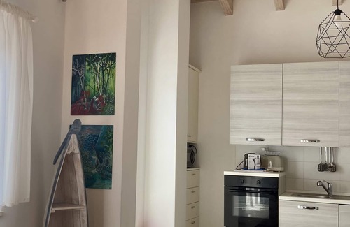 Montignoso Apartment | Comfortable independent apartment, surrounded by greenery, a few minutes from the sea