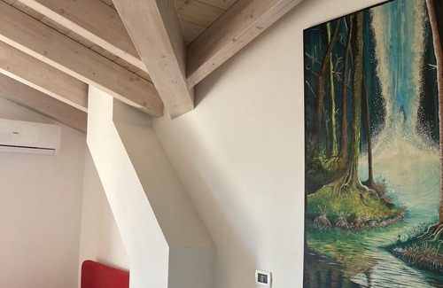 Montignoso Apartment | Comfortable independent apartment, surrounded by greenery, a few minutes from the sea
