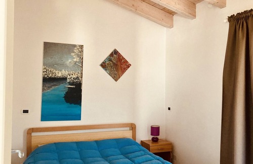 Montignoso Apartment | Comfortable independent apartment, surrounded by greenery, a few minutes from the sea