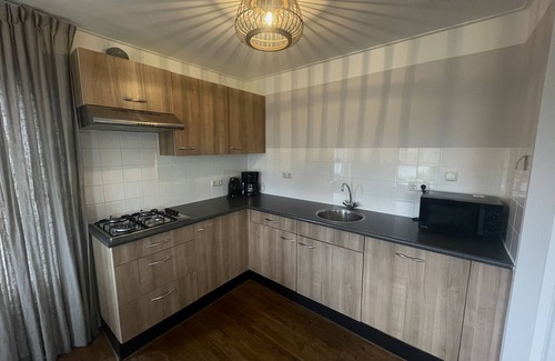 Bant House | Comfortabel 8 by Interhome