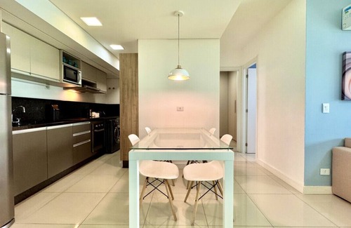 Matriz Apartment | Comfortable 2-bedroom apartment opposite Shopping Curitiba