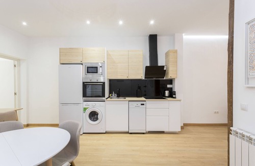 Justicia Apartment | Comfortable 2BR/2BA in Chueca