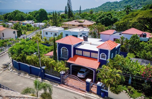 Puerto Plata Villa | Comfortable 3-bedroom villa in wonderful Puerto Plata with AC, WiFi, Pool