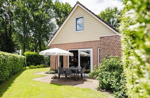 Plasmolen Cottage | Comfortable 6-person bungalow