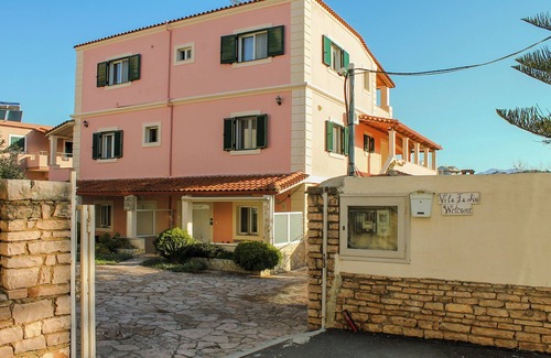 Ksamil Apartment | Comfortable and convenient ground floor studio