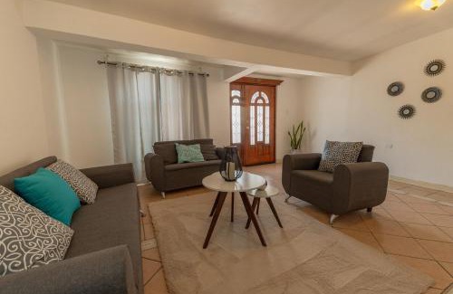 Chihuahua House | Comfortable and family house Eva Pet friendly
