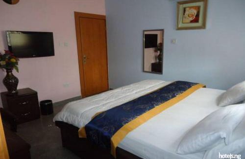 Abuja Cabin | Comfortable apartment in Waxride Residence Abuja