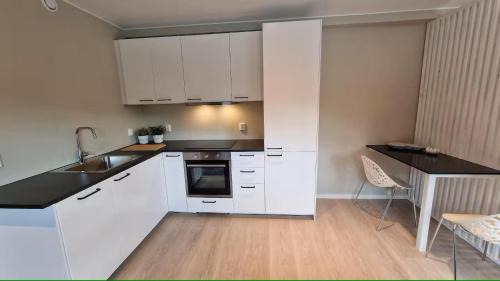 Spydeberg Apartment | Comfortable apartment with free parking