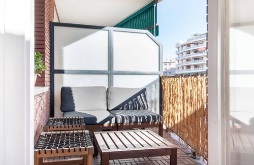 La Sagrada Familia Apartment | Comfortable Apt. for groups next to S. Familia
