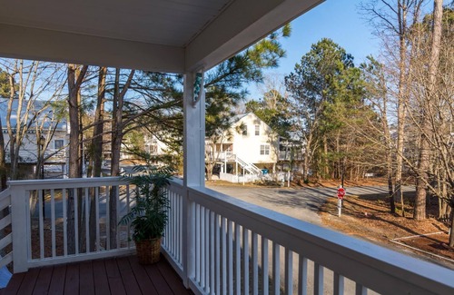 Clearwater Cottage | Comfortable Beach Cottage, just 1 mile to Bethany Beach! Community Pool, Tennis, Beaches!