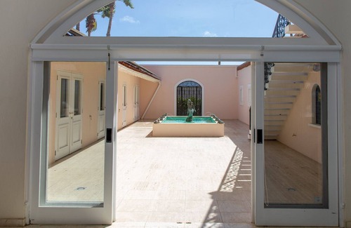 Belnem House | Comfortable, beautiful oceanfront home.