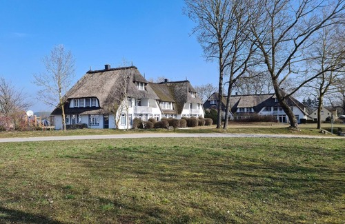 Stolpe auf Usedom Apartment | Comfortable country house on the lagoon in a quiet village and vacation complex - Das Landhaus