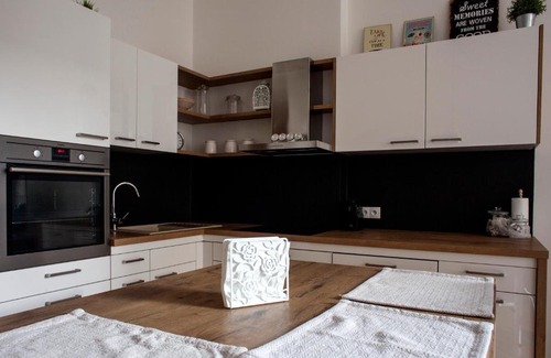 Andel Apartment | Comfortable Central Apartment Close to the River
