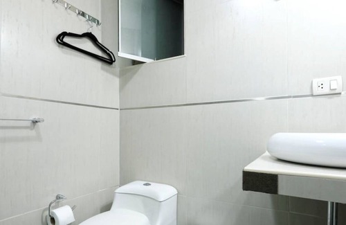Sector 1 Apartment | Comfortable & Central 3-BDR apart in San Isidro, Lima (10 min from the ocean)
