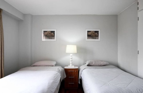 Sector 1 Apartment | Comfortable & Central 3-BDR apart in San Isidro, Lima (10 min from the ocean)
