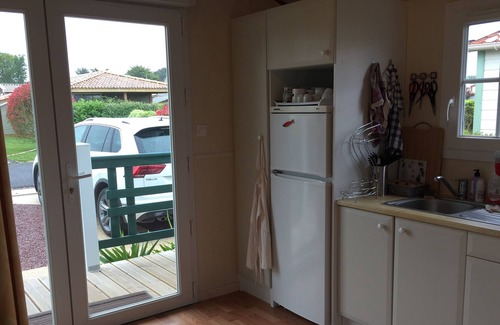 Grandcamp-Maisy Ski Chalet | Comfortable chalet facing south in residential park, landing beaches