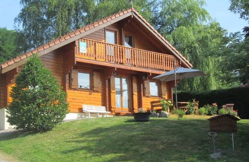 Cleurie Cottage | Comfortable chalet in Cleurie with WIFI, fireplace, and terrace