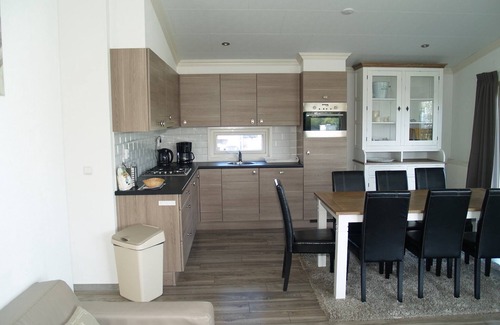 Langeberg House | Comfortable chalet near Brunssummerheide