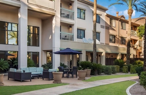 Chandler Apartment | Comfortable Countryside Stay! 3 Relaxing Units, Onsite Pool, Paw-friendly too!