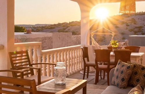 Cesarica Apartment | Comfortable family-sized apartman for family or friends. Private beach