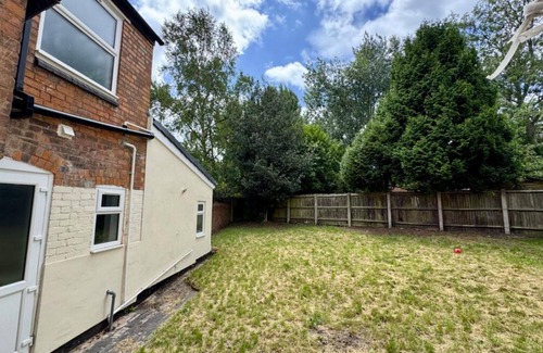 Moseley House | Comfortable family-friendly four bedroom house