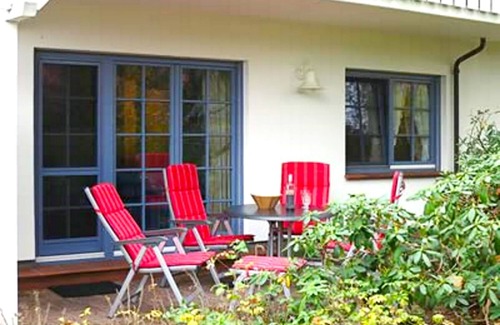 Ostseebad Prerow Apartment | Comfortable first floor apartment, close to the forest, WLAN, max. 4 persons