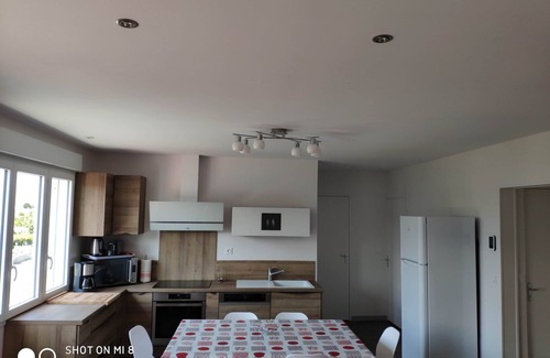 Plestin-les-Greves Apartment | Comfortable apartment just a stone's throw from the sea