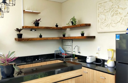 Cemagi House | Comfortable Guesthouse with Outdoor Pool and Ricefield view