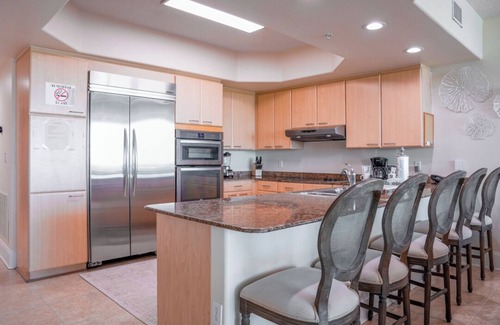 Orange Beach East Condo | Comfortable Gulfview Three Bedroom Condo. Complimentary Boat Slip!