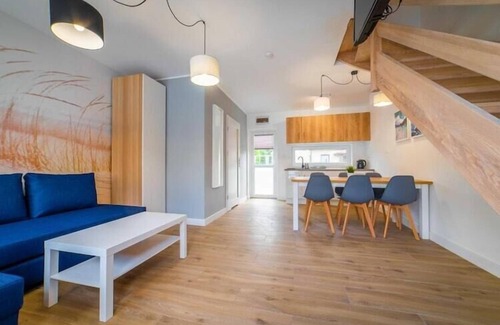 Rewal House | Comfortable holiday homes with a pool, Rewal