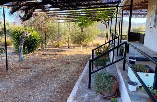 Ermionida House | Comfortable house with sea and mountain view in Ermioni