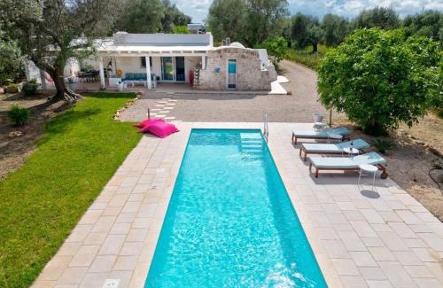 San Vito dei Normanni Villa | Comfortable Villa in San Vito dei Normanni with Private Pool