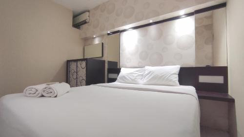 Surabaya Apartment | Comfortable Living 2BR at Dian Regency Apartment By Travelio