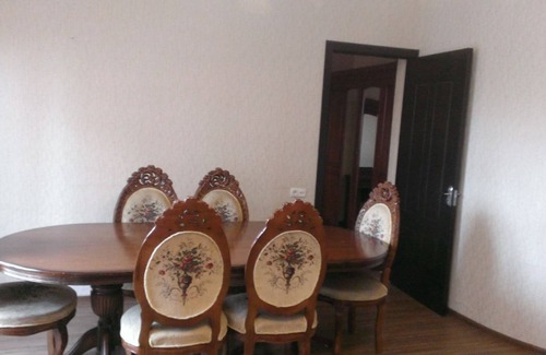 Tbilisi House | comfortable location 2 minutes walk to Metro station
