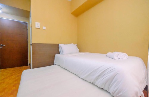 Pondokcina Apartment | Comfortable Studio Apartment at Taman Melati near Universitas Indonesia By Travelio