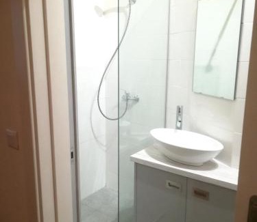 Se Apartment | Comfortable Studio in Central Funchal – 20 m² – Terrace