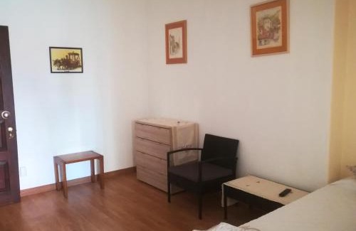 Se Apartment | Comfortable Studio in Central Funchal – 20 m² – Terrace