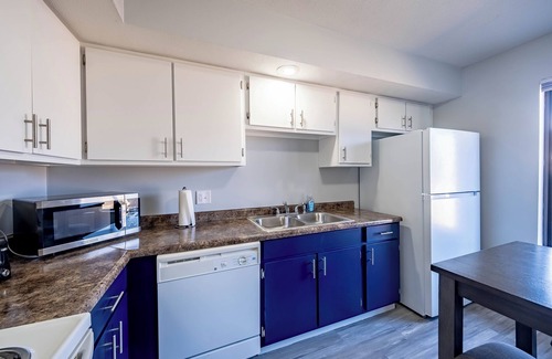 Champaign Apartment | Comfortable Townhome in Southwest Champaign