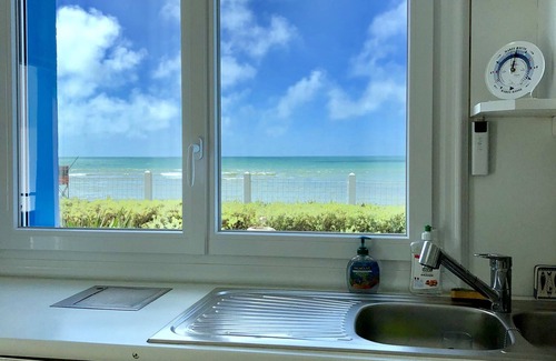 La Plaine-sur-Mer Villa | Comfortable villa south Brittany with indoor pool