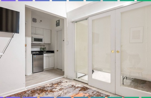NoMad Apartment | Comfy 1BR: Queen+Couch! Prime Location!