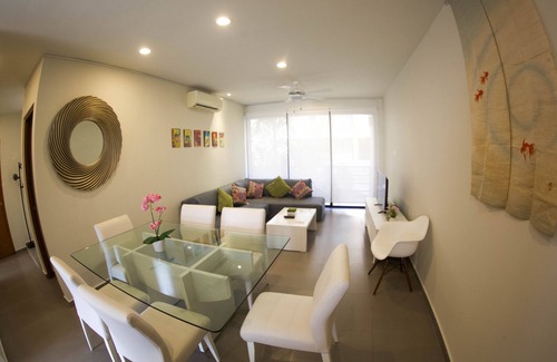 Gonzalo Guerrero Apartment | Comfy 2BR Condo at 38th Ave. by Happy Address