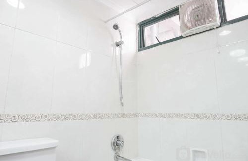 Semanggi Apartment | Comfy and Elegant 2BR at Sudirman Tower Condominium Apartment By Travelio