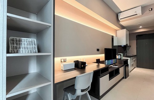 Pagedangan Apartment | Comfy and Spacious Studio Apartment Carstensz Residence
